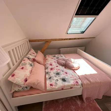 Dachgeschosswohnung Im Huus An't Koornfeld * Osteel