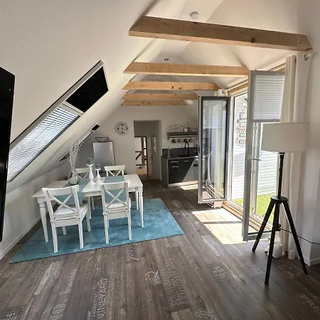 Dachgeschosswohnung Im Huus An't Koornfeld *