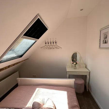 Dachgeschosswohnung Im Huus An't Koornfeld Apartamento *