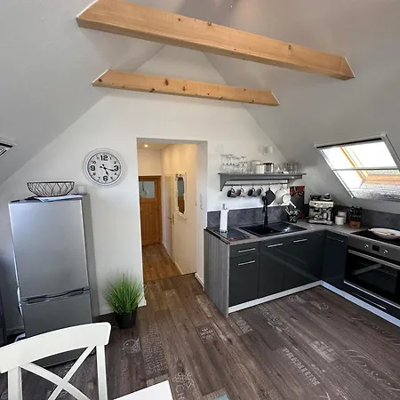 דירה Dachgeschosswohnung Im Huus An't Koornfeld