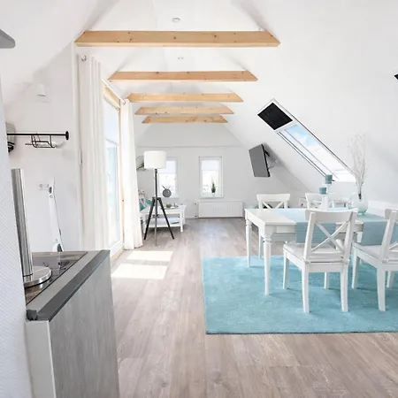 Dachgeschosswohnung Im Huus An't Koornfeld * Osteel