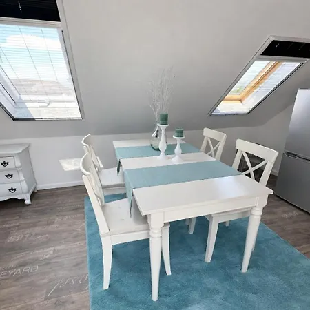 Dachgeschosswohnung Im Huus An`t Koornfeld *